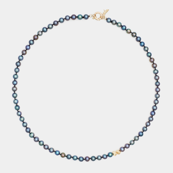 Petit Benjamin Pearl Necklace in Gold