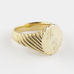 Julius Signet Ring in Gold