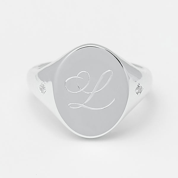 Kazra Signet Ring in Silver