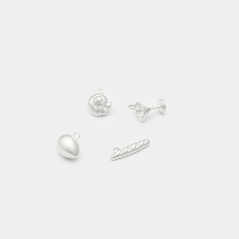 L'Olive Necklace in Silver