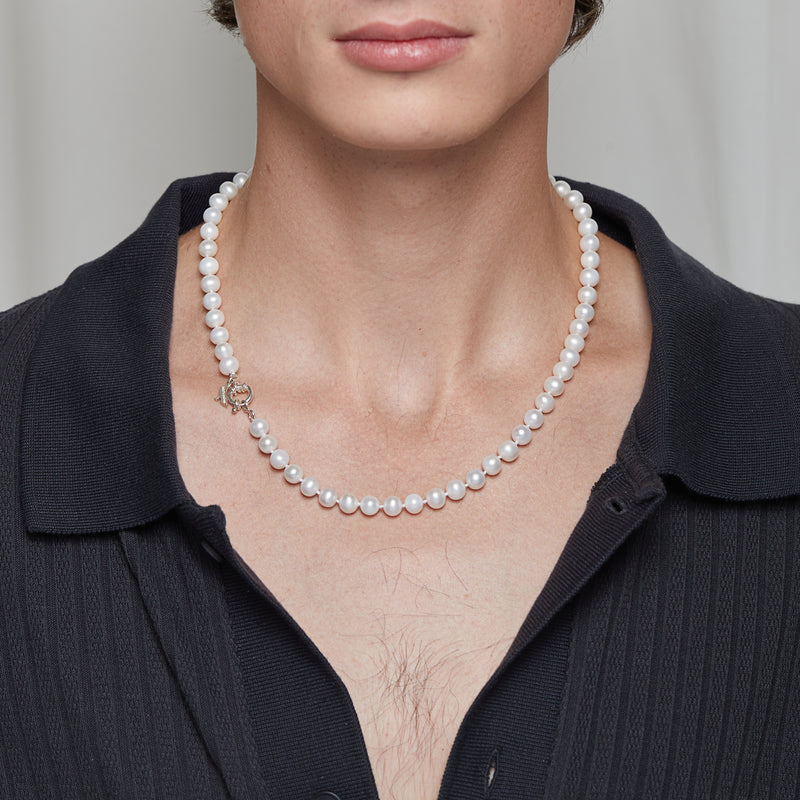 Louis Pearl Necklace in Silver