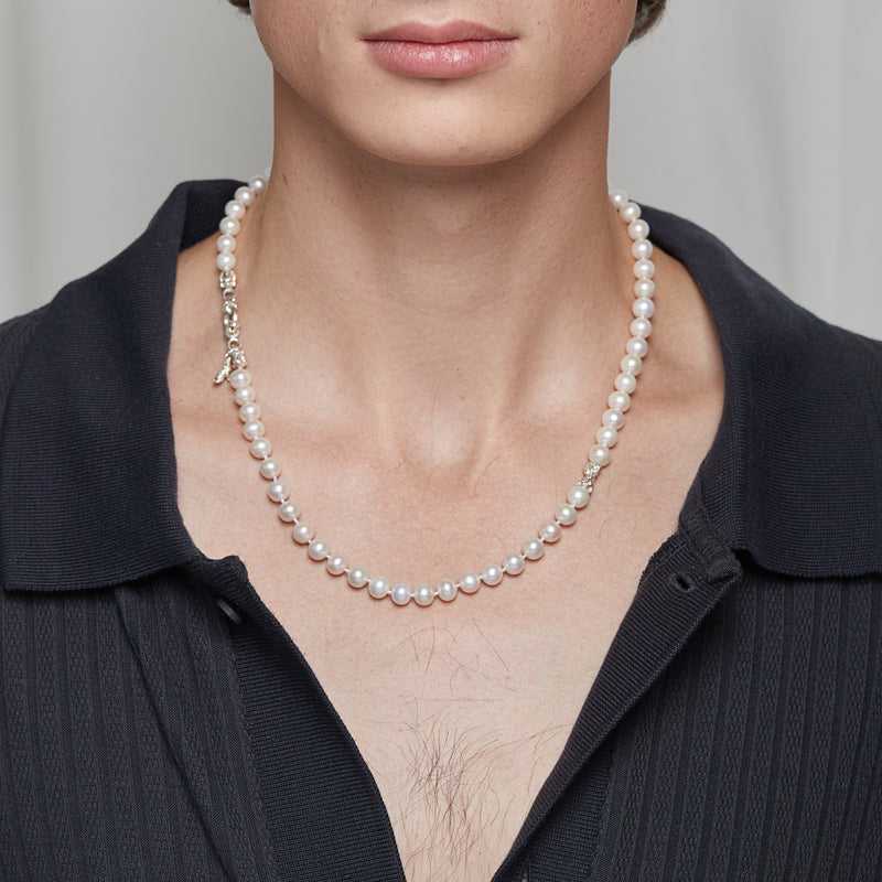 Louis III Pearl Necklace in Silver