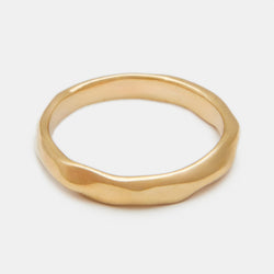 Henchey Coulée Band in Gold