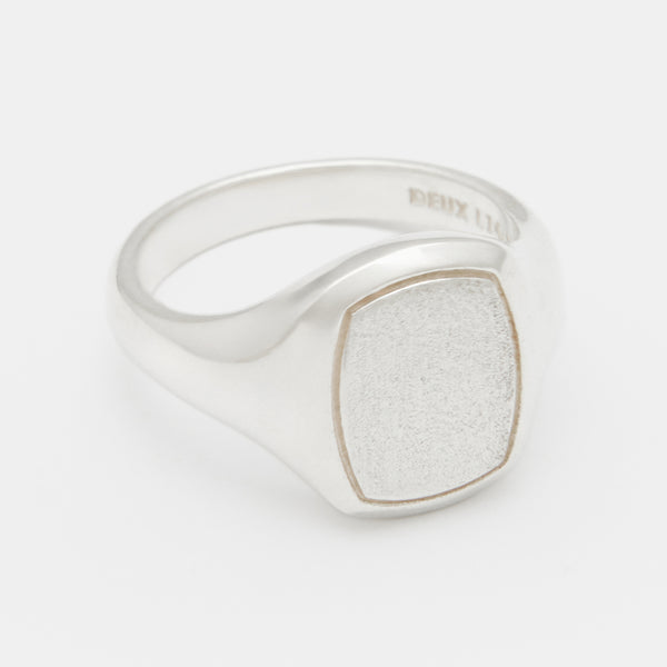 Alexandre Signet Ring in Silver
