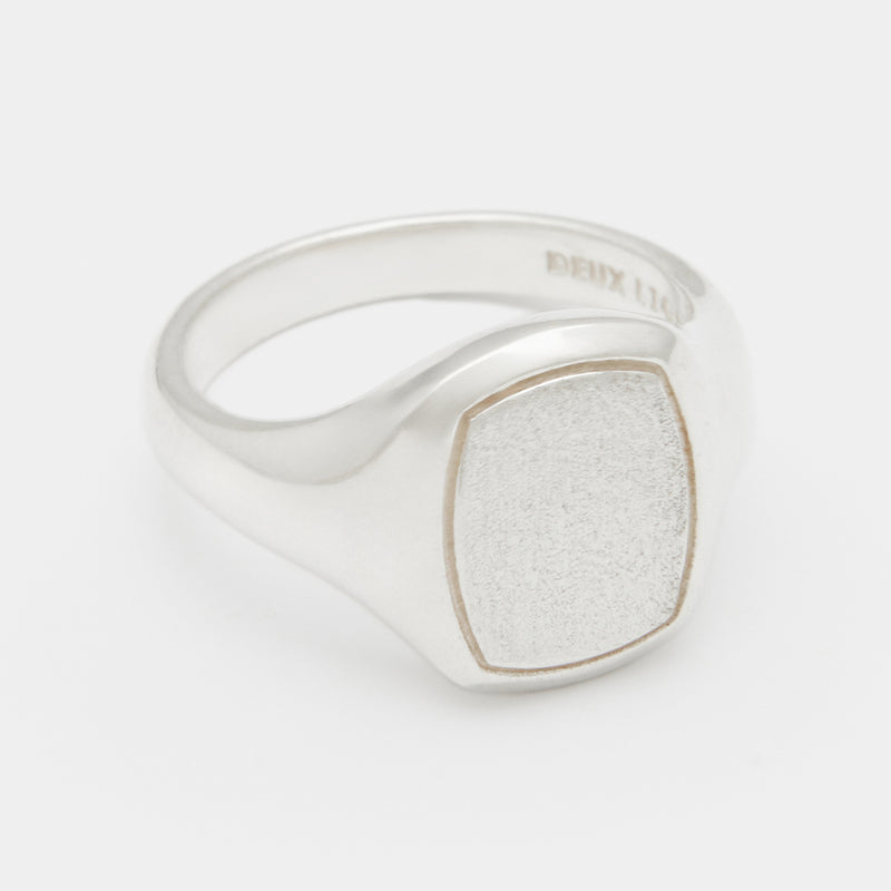 Alexandre Signet Ring in Silver