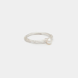 Terra Pearl Ring in Silver