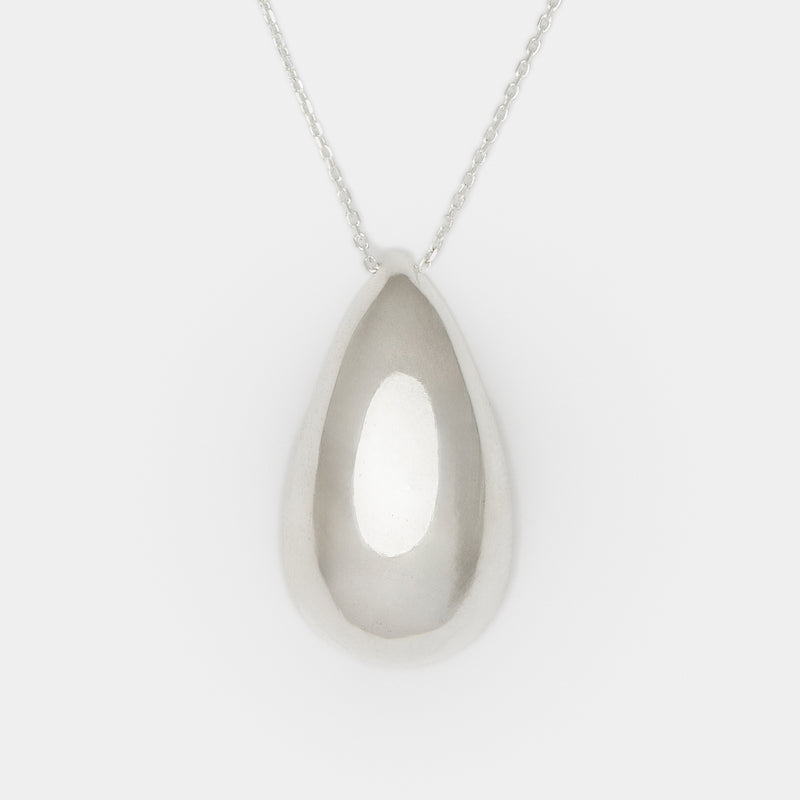 Moondrop Chain Necklace in Silver