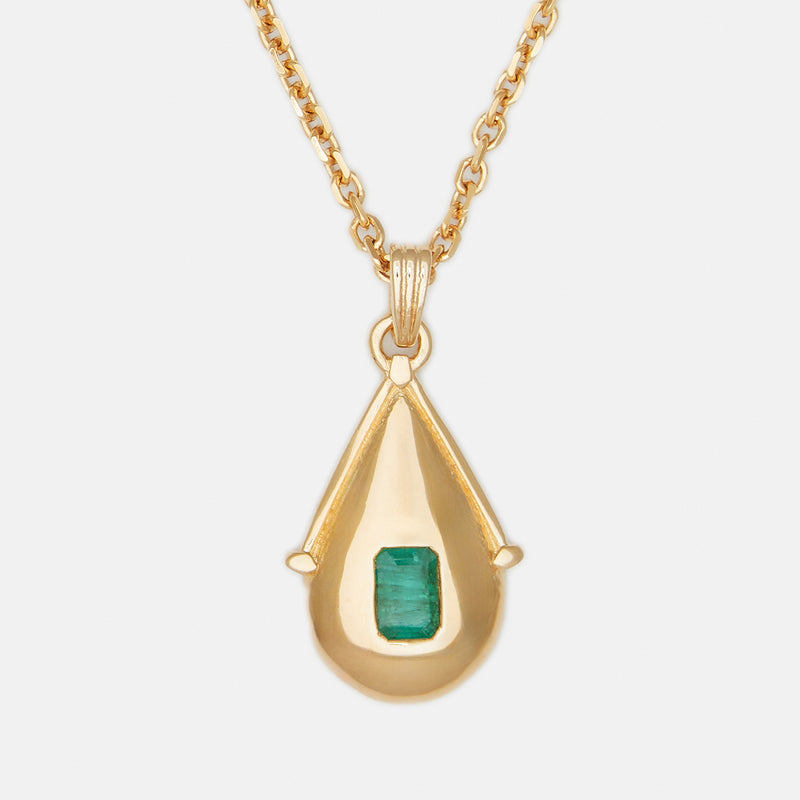 Villa Birthstone Necklace in Gold