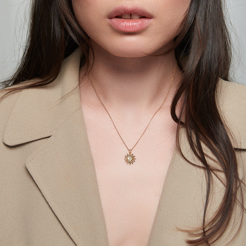 Golden Solana Necklace in Solid 14k Solid Gold