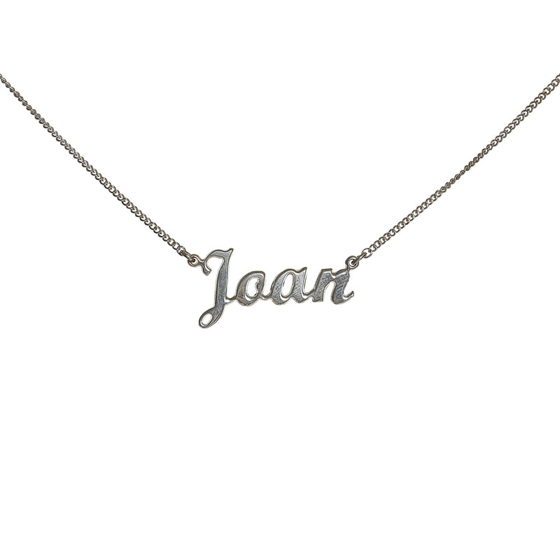 Classic Nameplate Necklace